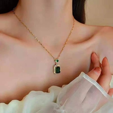 Gold plated Green Locket Chain