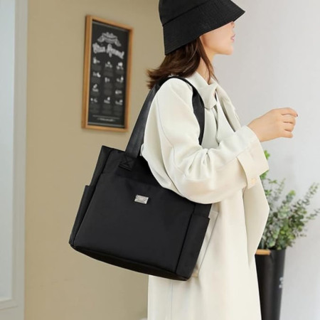 Fashion Ladies Bag ( Black color )